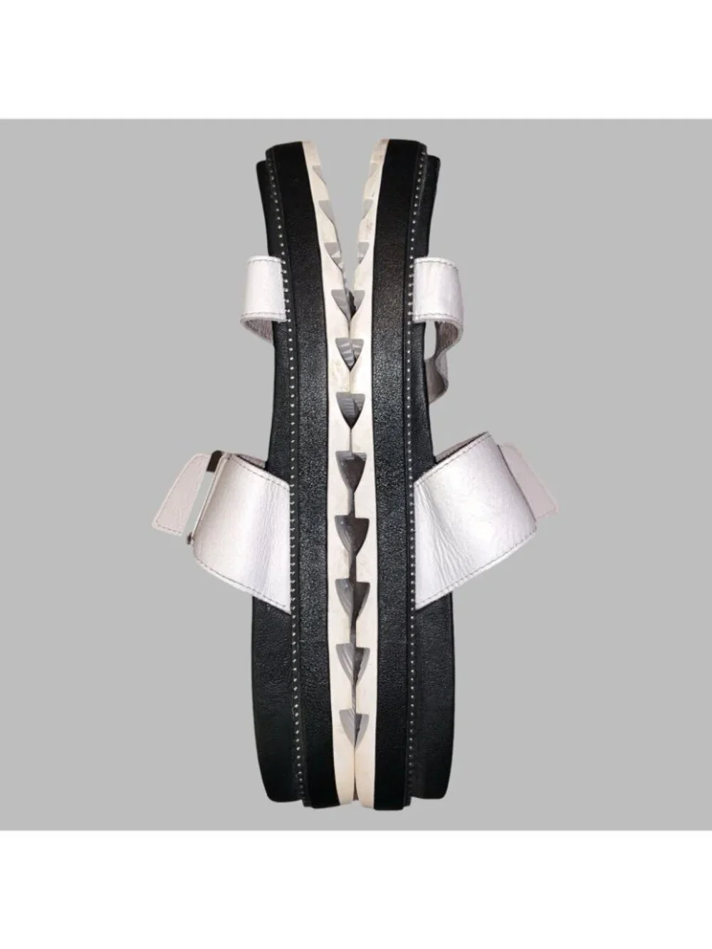 Sorel Roaming Buckle Slide Sandals Women's 10 Black And White Comfort Summer - Picture 5 of 7